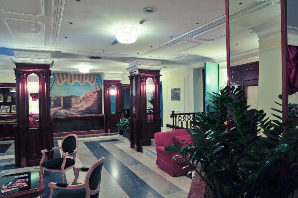 Hotel Regent Main image